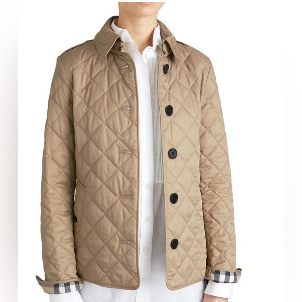NWT Burberry Women’s Quilted Jacket